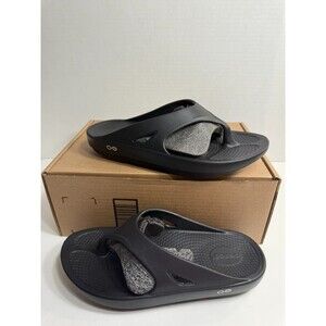 .6074 Oofas Original Black Lightweight Recovery, Sandals-US 7 Mens, 9 Womens